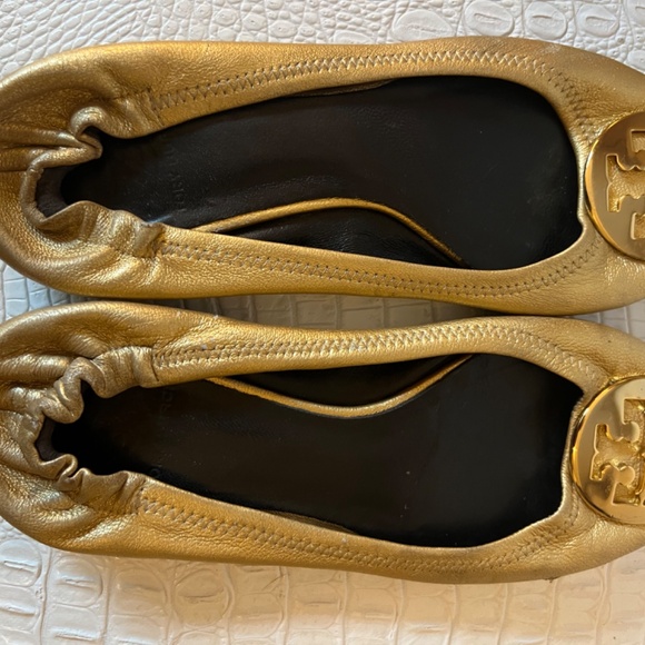 Tory birch shoes gold - Picture 4 of 7